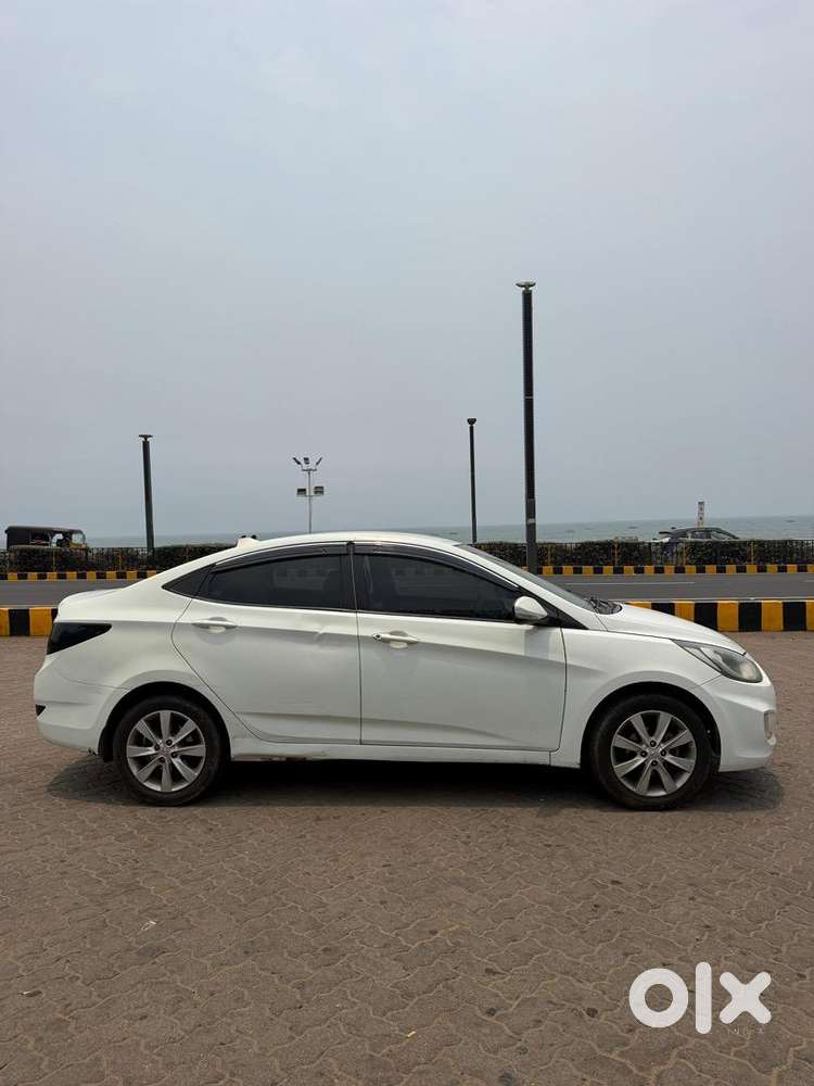 Hyundai Car 2012 Manual