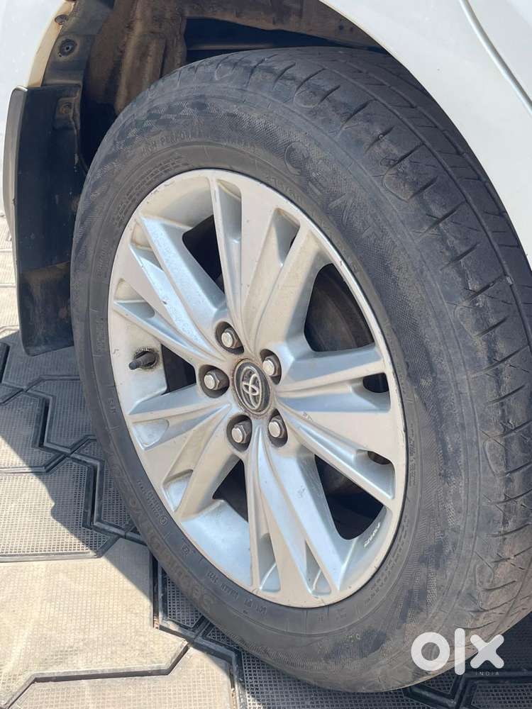 Toyota Innova Crysta 2.8z Automatic, 2019, Diesel