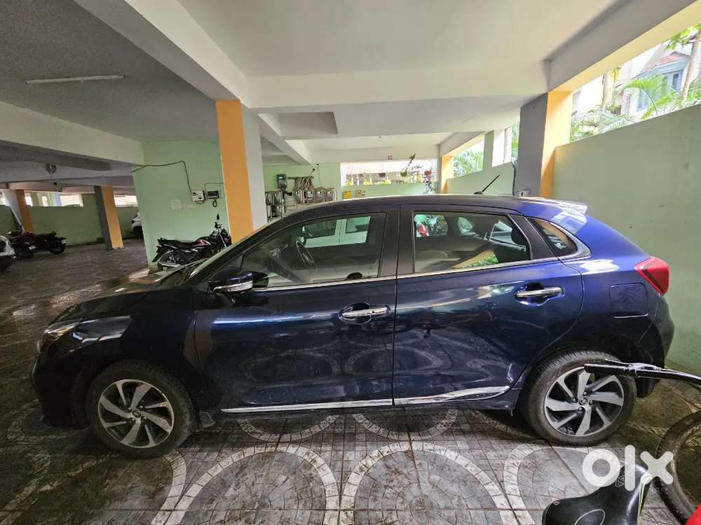 Toyota Glanza V Amt (2022) 15720kms