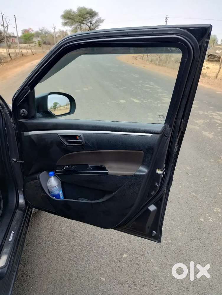 Maruti Suzuki Swift Lxi 2015