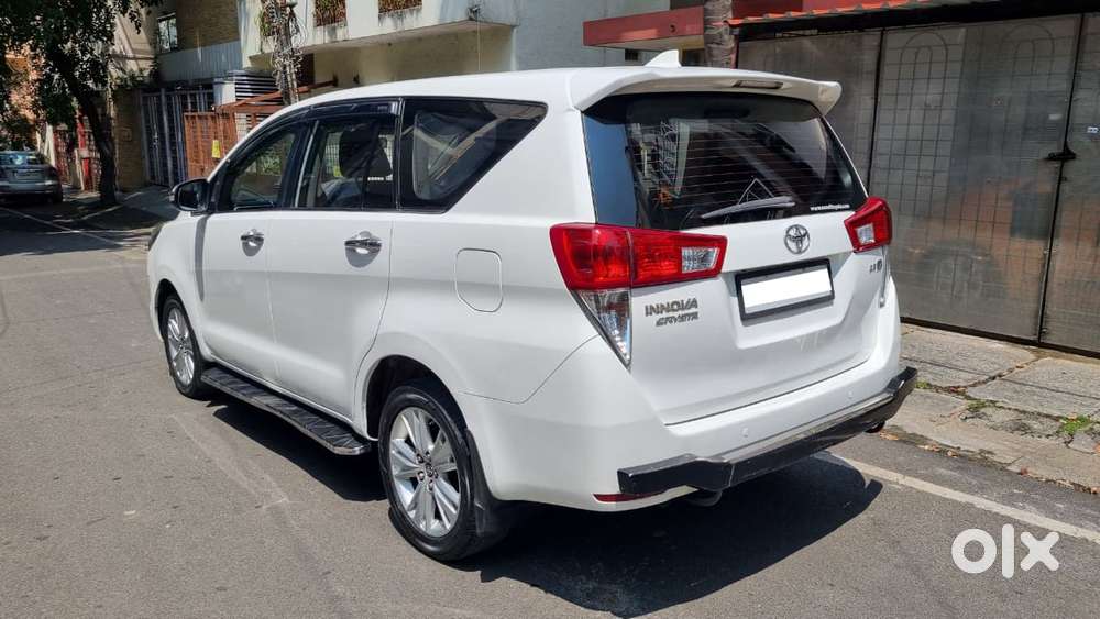 Toyota Innova Crysta 2.8z Automatic, 2016, Diesel
