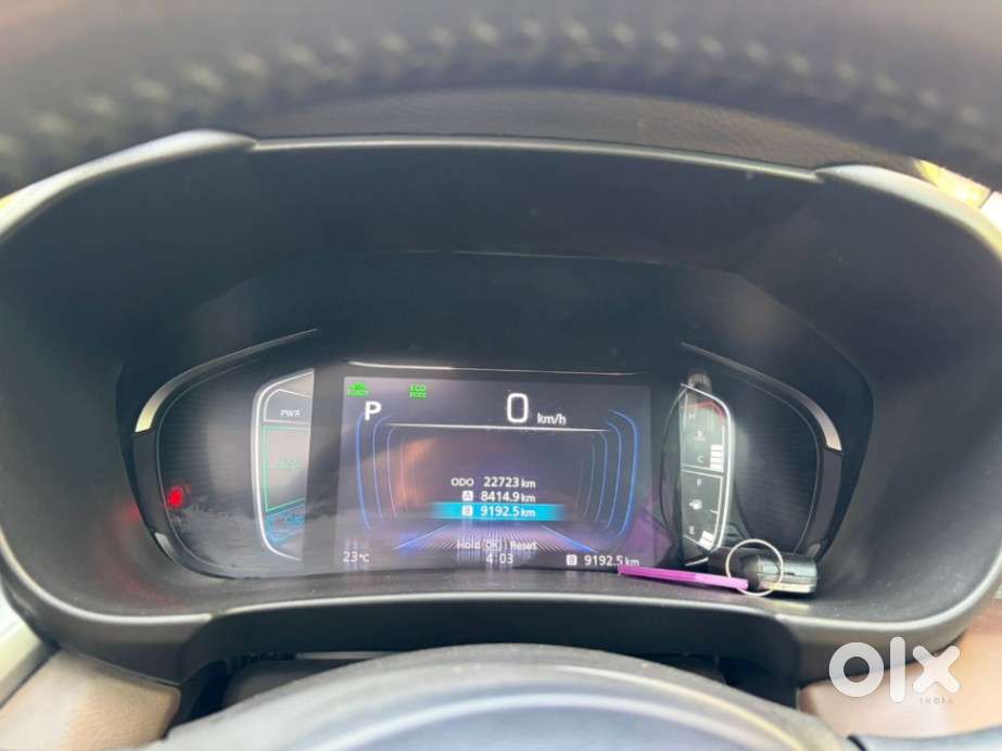 Toyota Urban Cruiser Hyryder 1.5 V Hybrid, 2023, Petrol