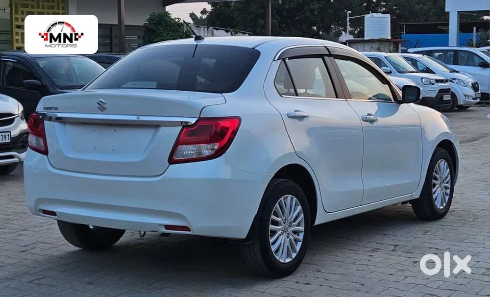 Maruti Suzuki Dzire 1.2 Zxi, 2022, Petrol