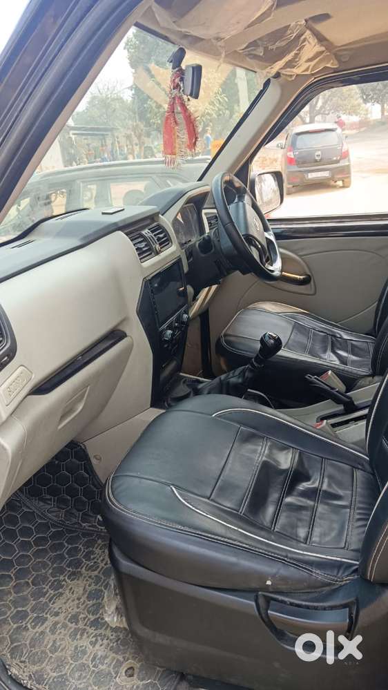 Mahindra Scorpio S6, 2018, Diesel