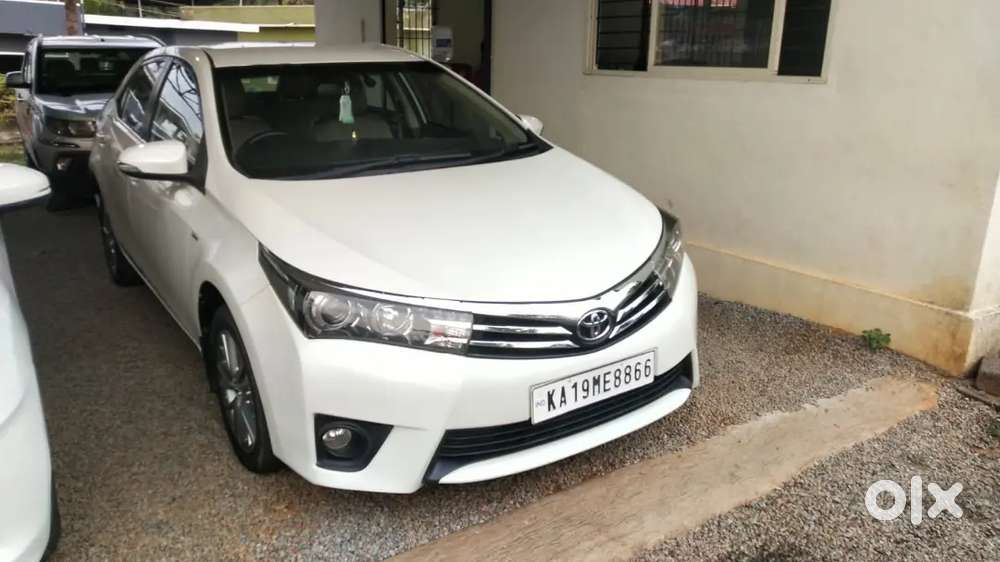 Toyota Corolla Altis 2014