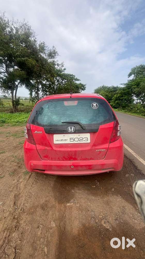 Honda Jazz Petrol 2011 Km Driven