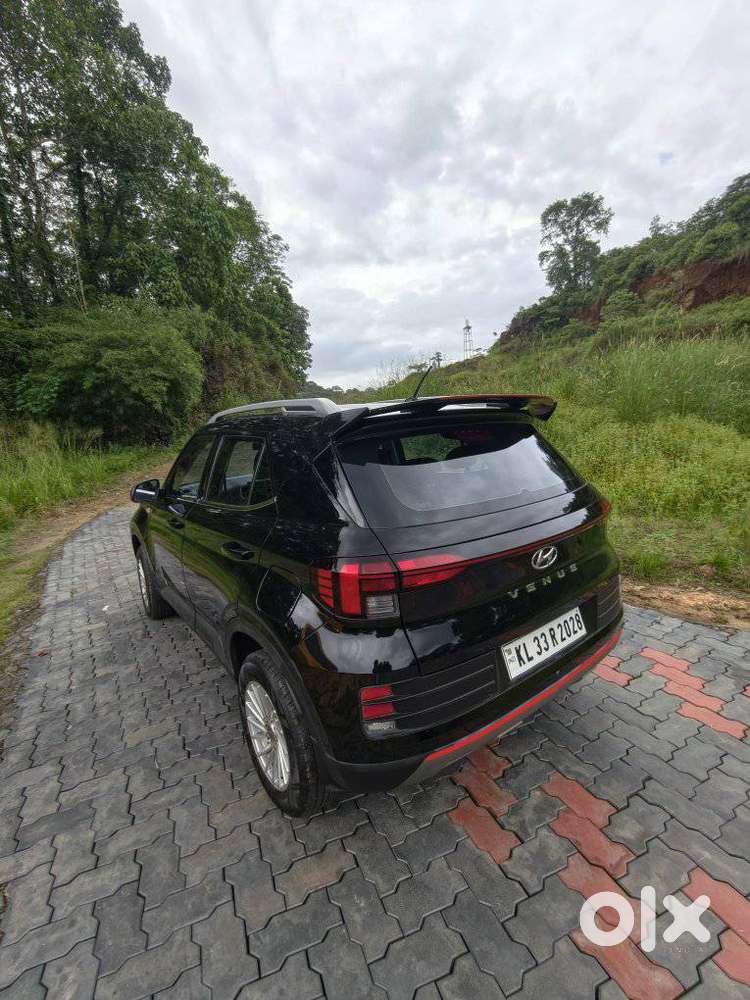 Hyundai Venue 1.2 S Plus, 2024, Petrol