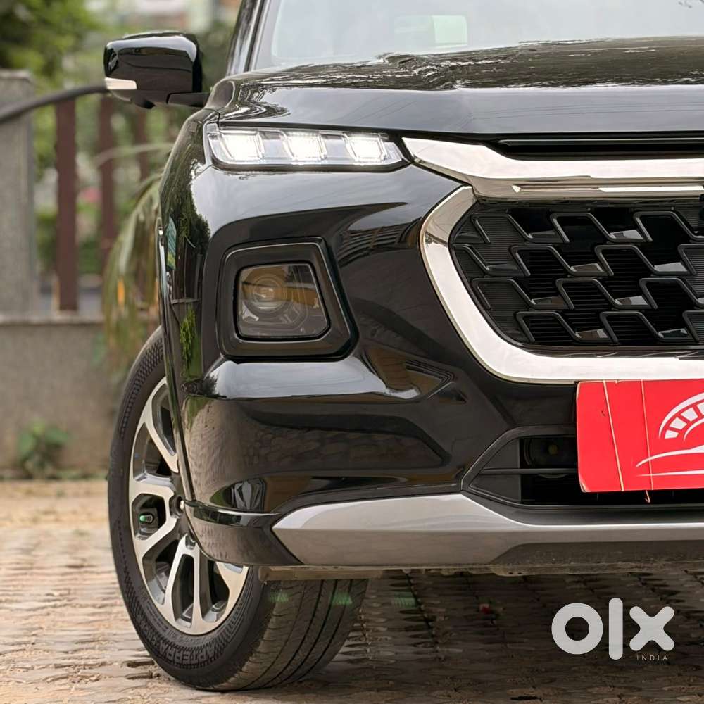 Maruti Suzuki Grand Vitara 1.5 Alpha Smart Hybrid At, 2023, Petrol