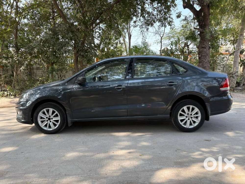 Volkswagen Vento 2010-2013 Petrol Highline At, 2016, Petrol