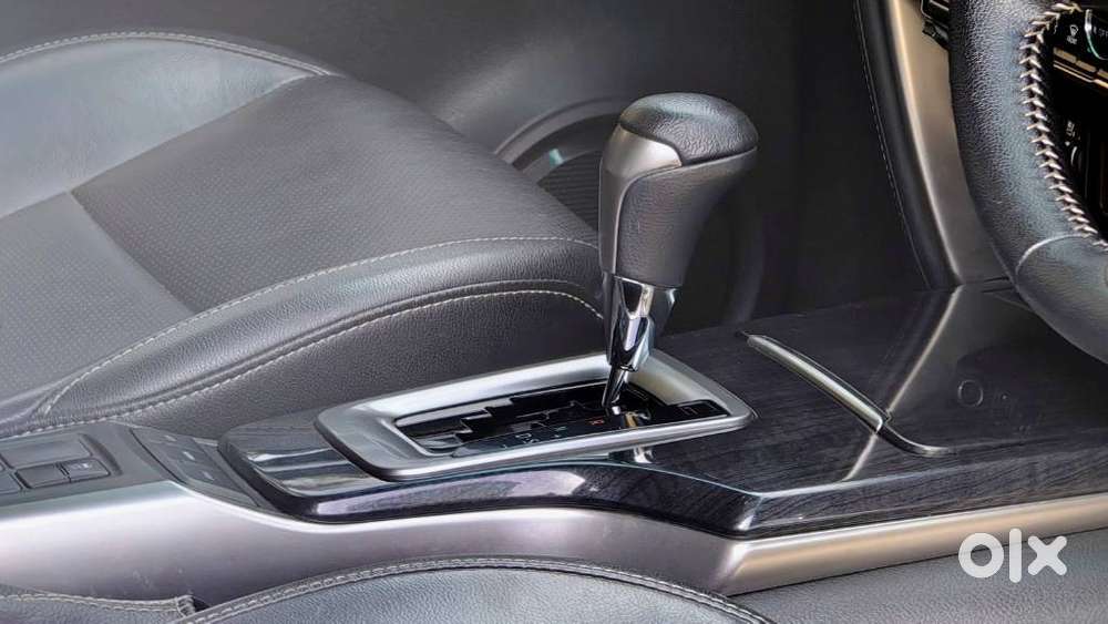 Toyota Fortuner 4x2 At 2.8 Diesel, 2023, Diesel