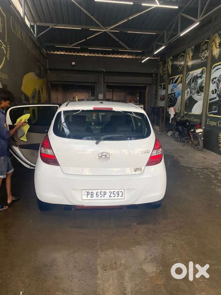 Hyundai I20 2011 Petrol Well Maintained