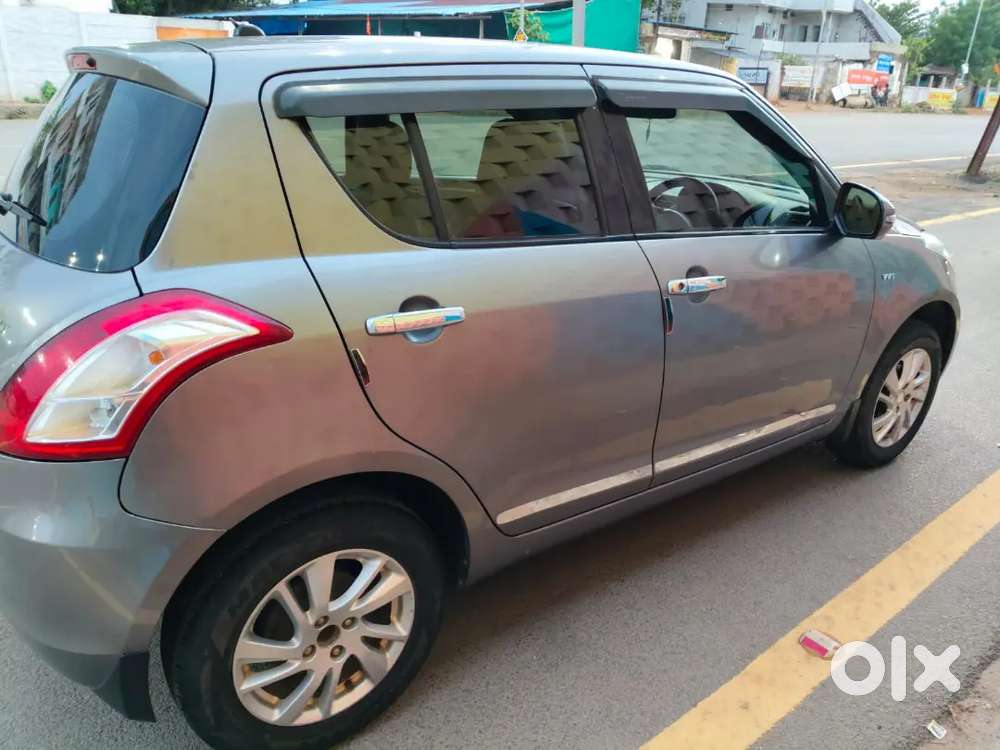 Maruti Suzuki Swift Zxi