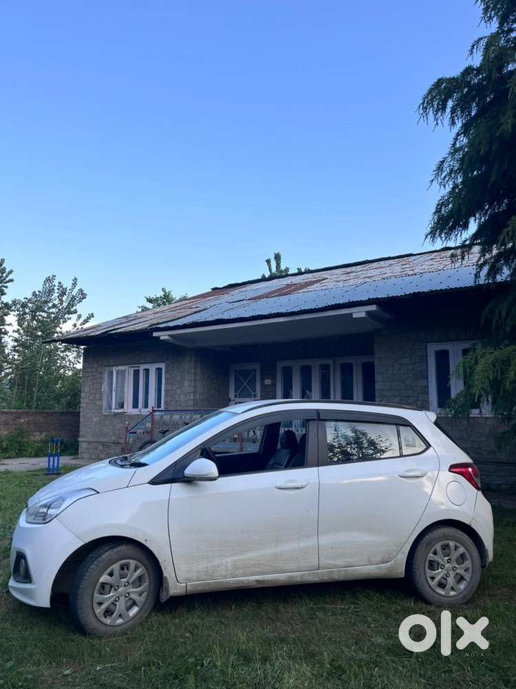 Hyundai Grand I10 Sportz Plus 2017 Petrol Good Condition