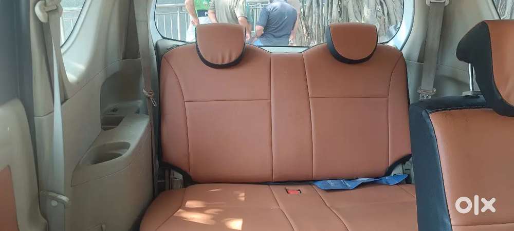 Maruti Suzuki Ertiga 2013