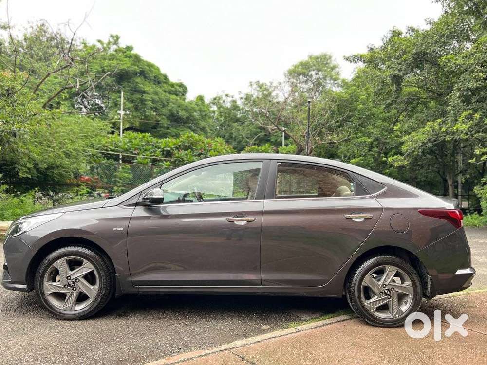 Hyundai Verna 1.5 Sx (o) Ivt, 2020, Petrol
