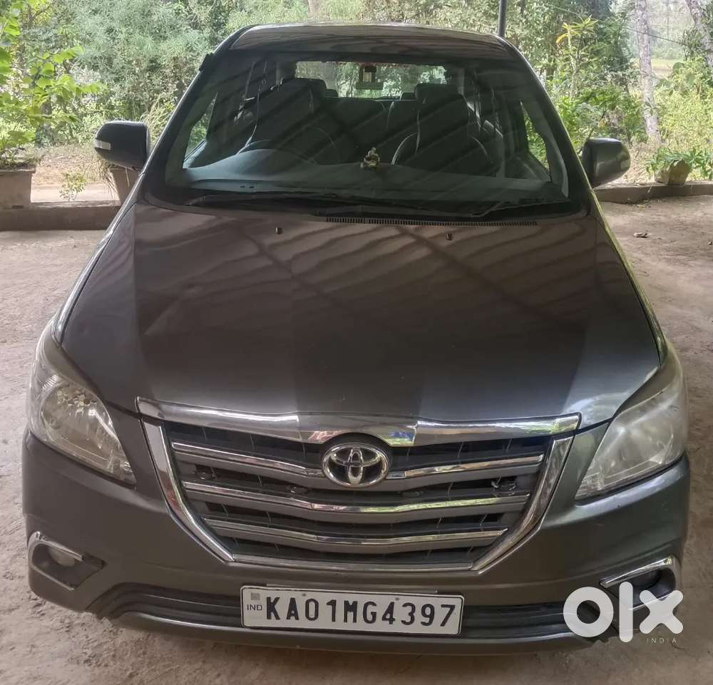 Toyota Innova Diesel 2011