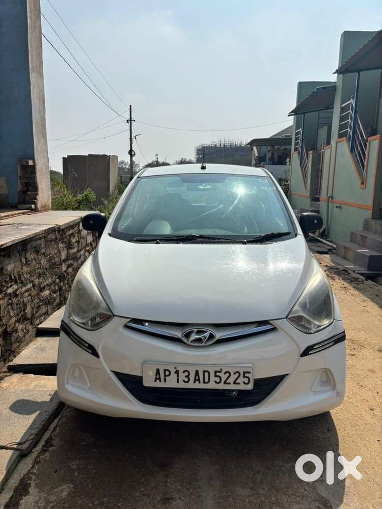 Hyundai Eon 2013 Petrol Well Maintained