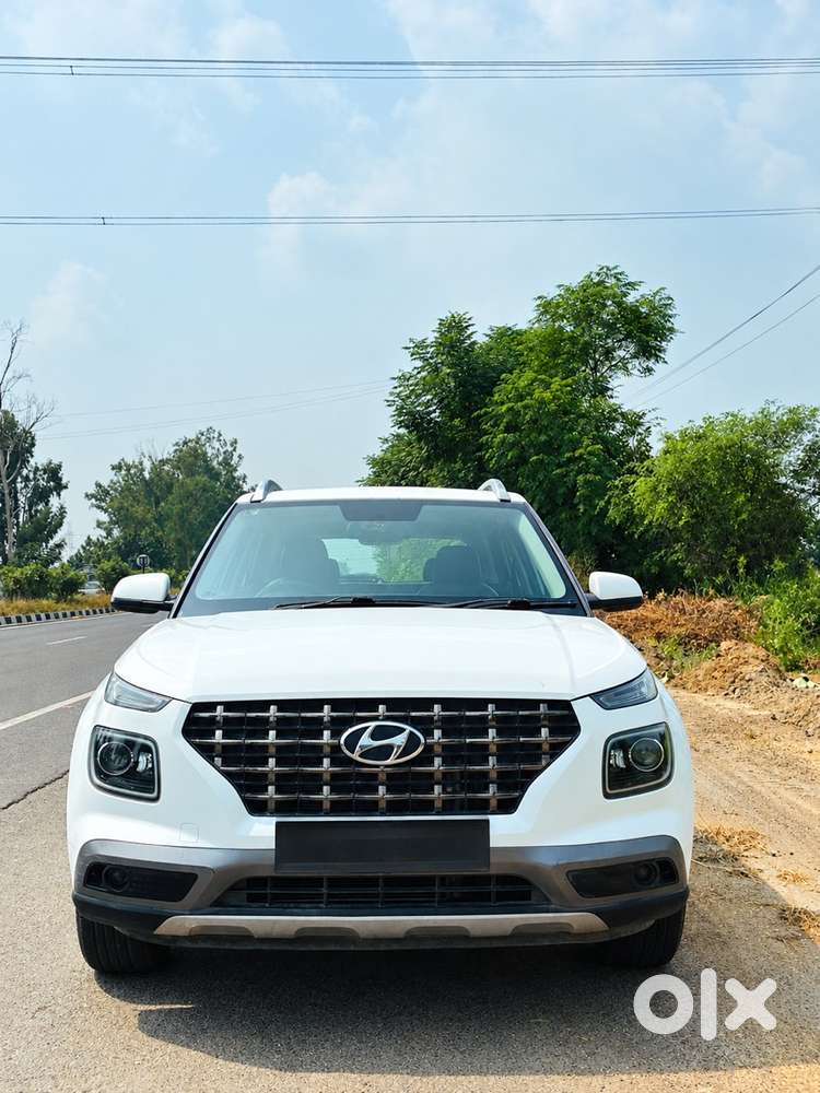 Hyundai Venue Diesel 2020