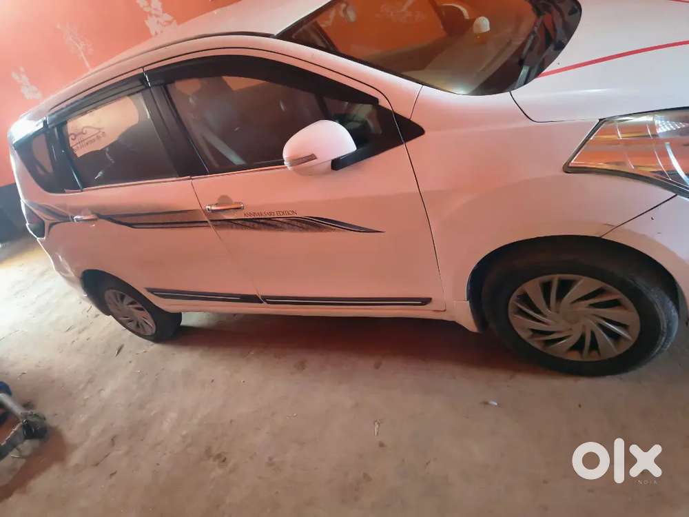 Maruti Ertiga Vxi 2017