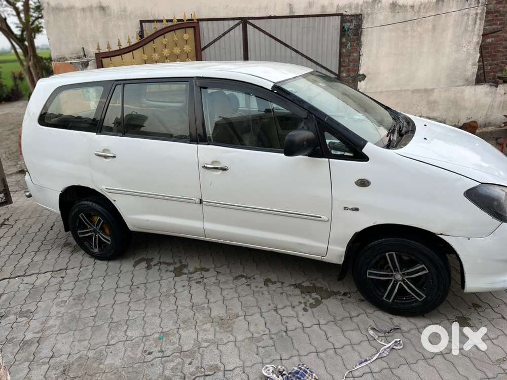 Toyota Innova 2008 Diesel Well Maintained