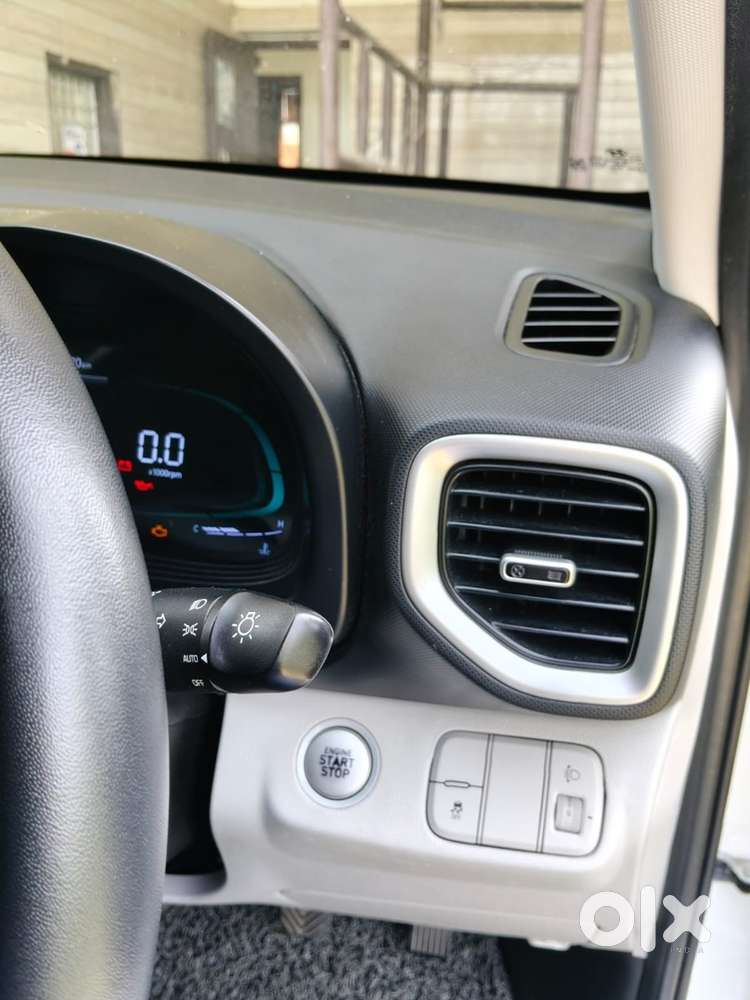 Hyundai Venue 2022 Manual Petrol