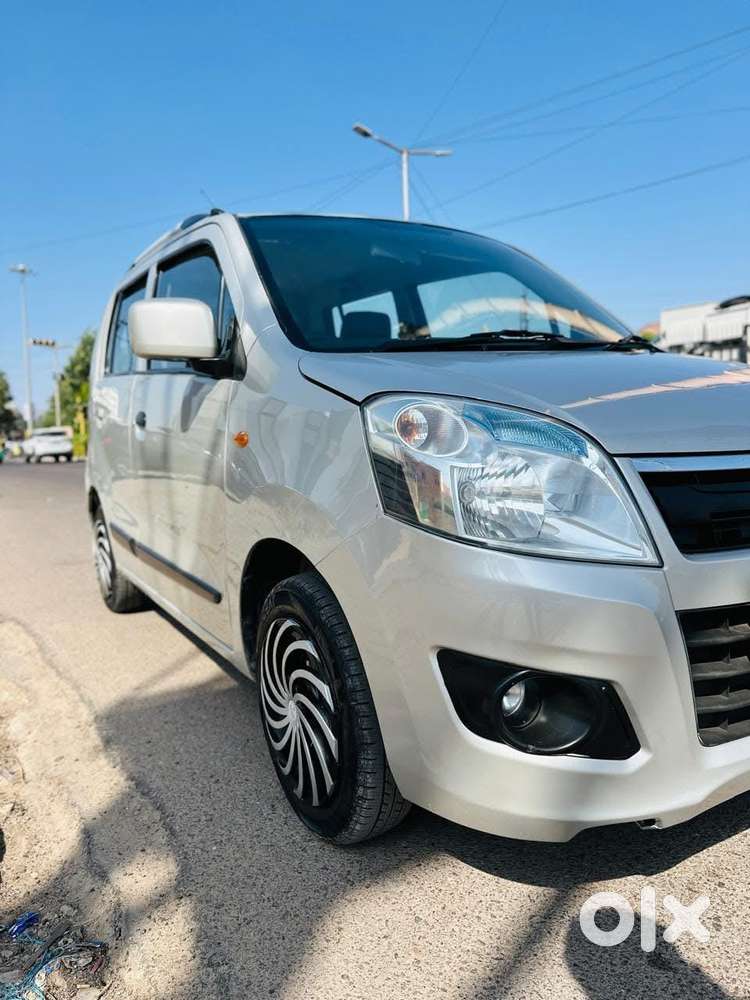 Maruti Suzuki Wagon R 1.0 2015-2019 Vxi (o) Amt, 2016, Petrol