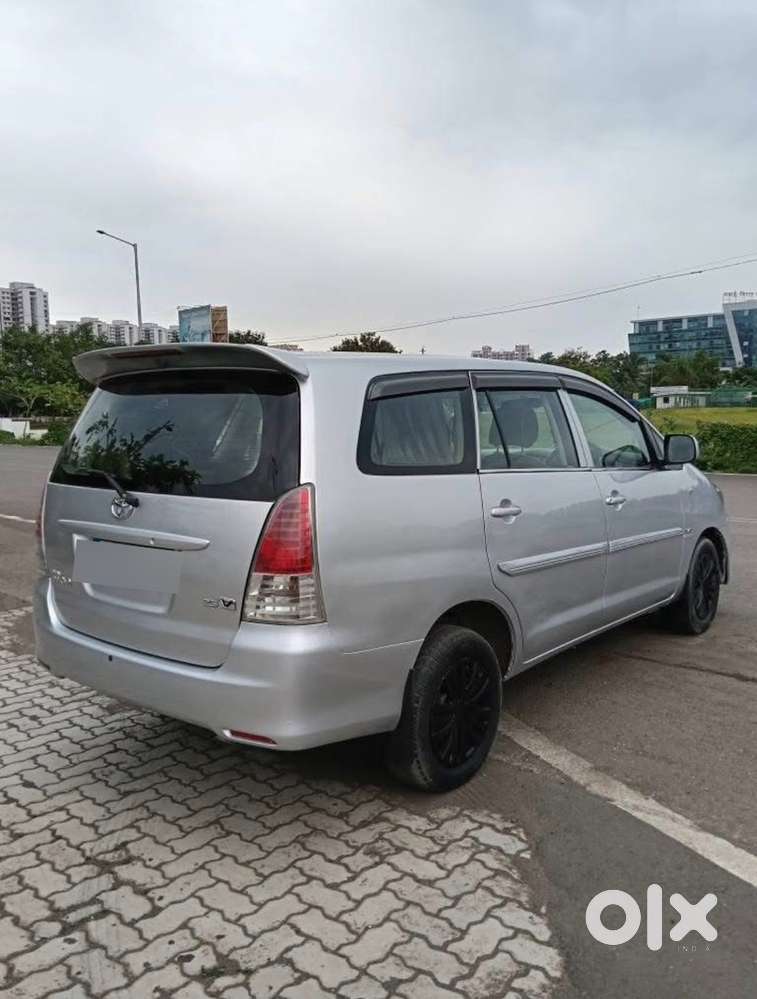 Toyota Innova 2010/11 Diesel Manual