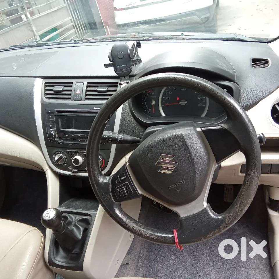 Maruti Suzuki Swift Vxi, 2015, Petrol