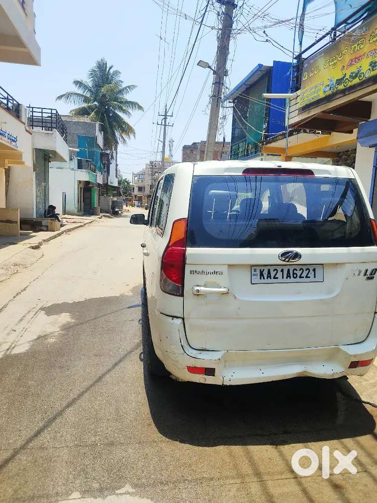 Mahindra Xylo 2012