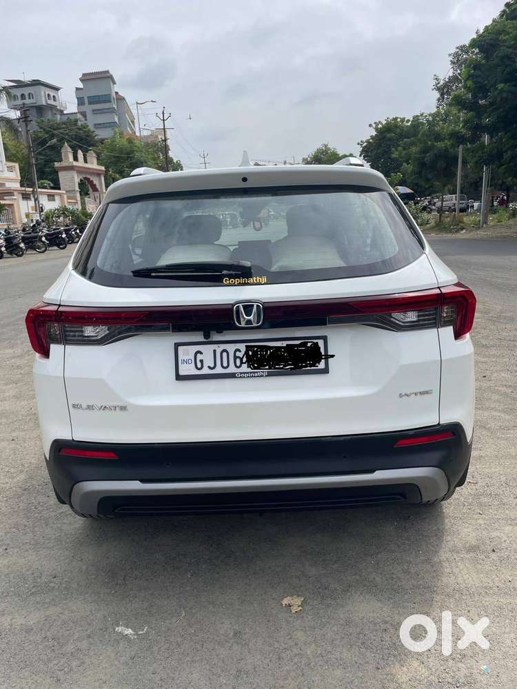 Save ₹3+ Lakhs! 2025 Honda Elevate Zx Cvt | Just 7,200 Km | 11 Month