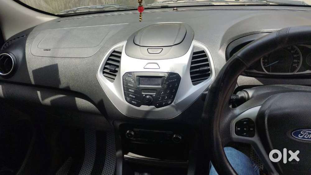 Ford Figo 2012-2015 Petrol Titanium, 2018, Petrol