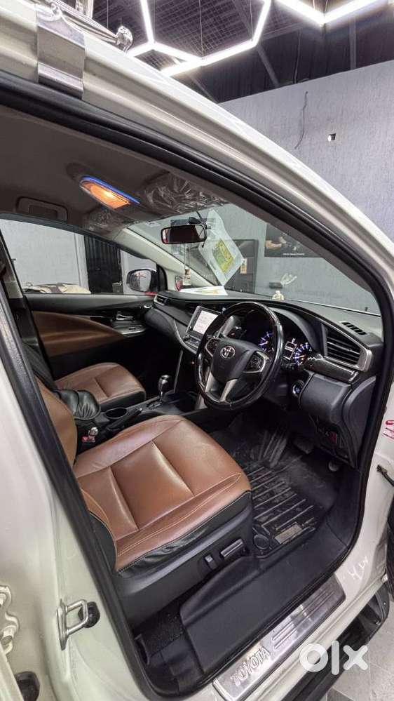 Toyota Innova Crysta 2.8 Zx At, 2021, Diesel