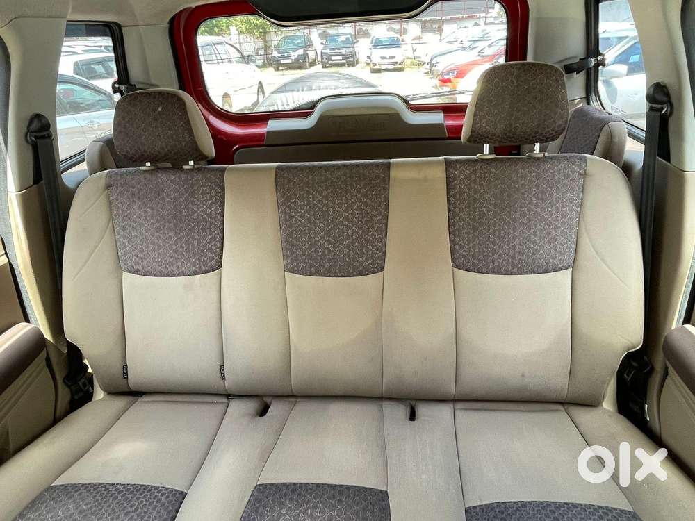 Mahindra Tuv 300 T8, 2019, Diesel