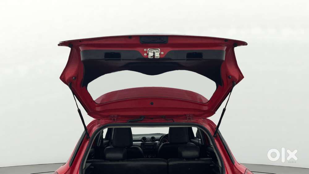 Maruti Suzuki Swift Amt Zxi, 2019, Petrol