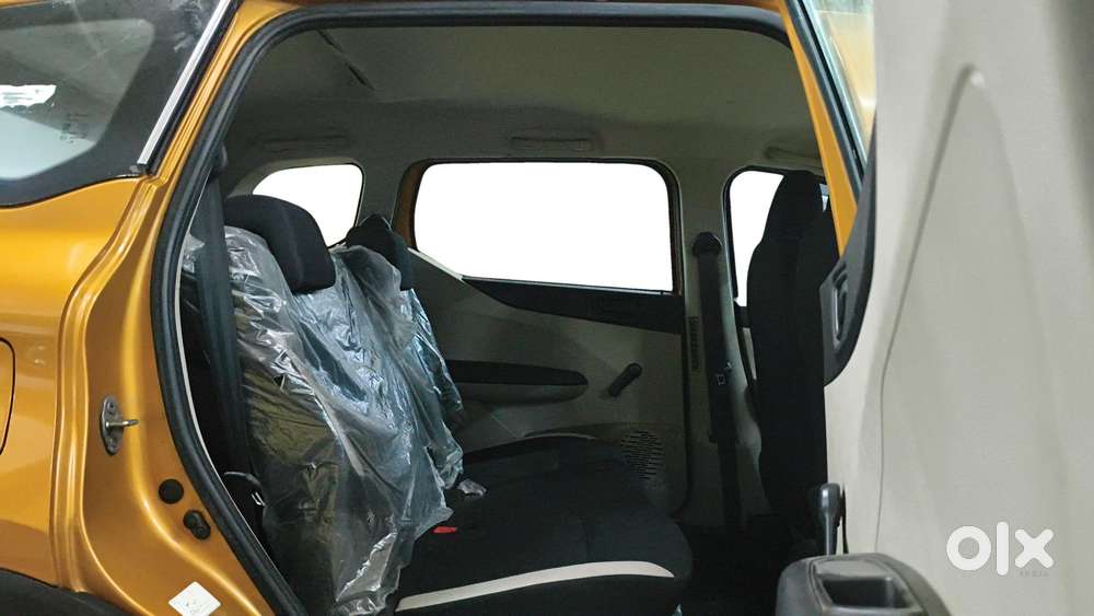 Renault Triber Rxl, 2021, Petrol