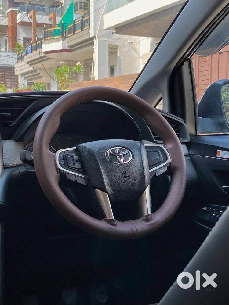 Toyota Innova Crysta [2020-ongoing] 2.4 Gx 8 Str, 2024, Diesel