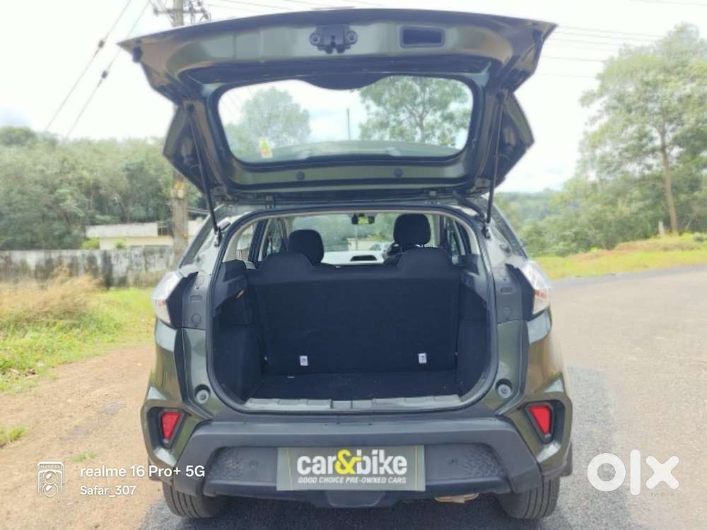 Tata Nexon 1.2 Revotron Xm (s), 2023, Petrol