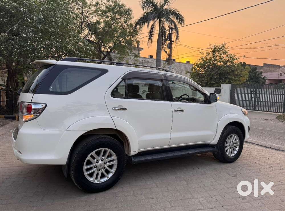 Toyota Fortuner Diesel 2014
