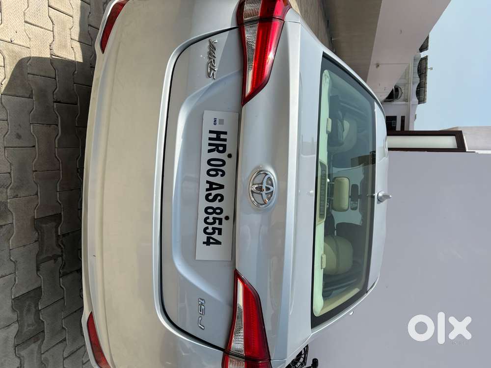 Toyota Yaris J-0 2019 Petrol 2