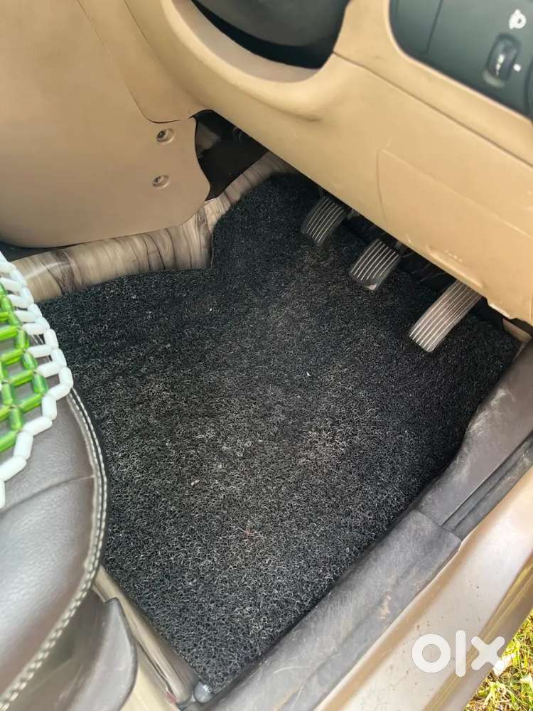 Hyundai I10 Sportz 2010 Petrol Car