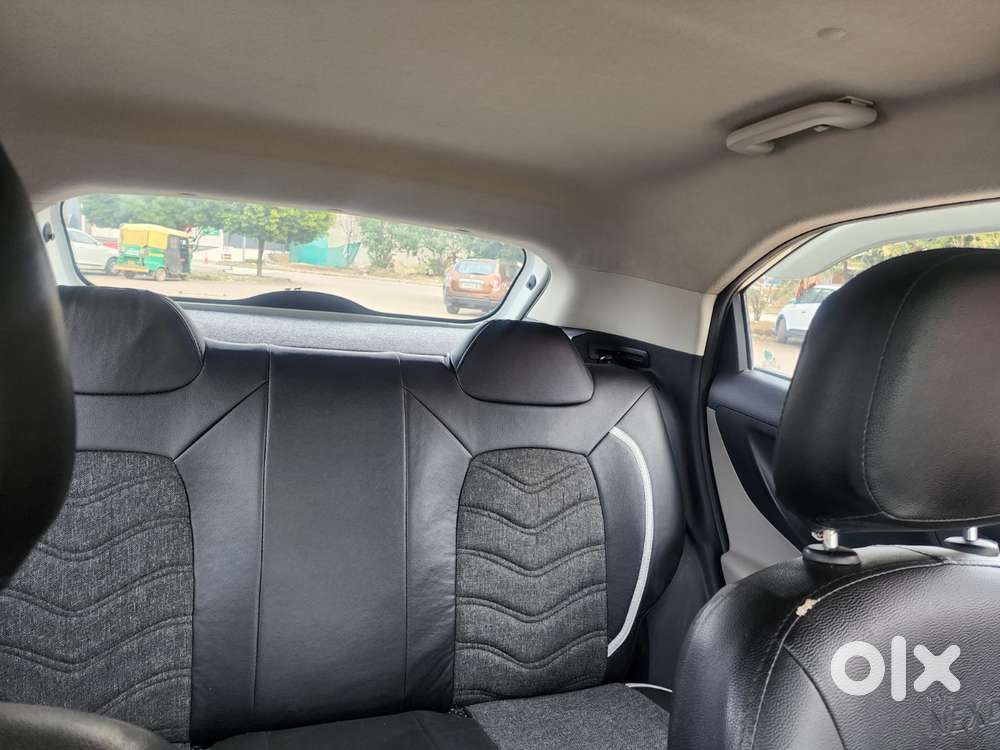 Tata Nexon Amt 1.5 Revotorq Xma, 2019, Petrol