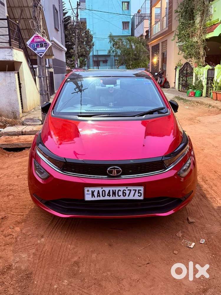Tata Altroz 2023 Petrol 14000 Km Driven