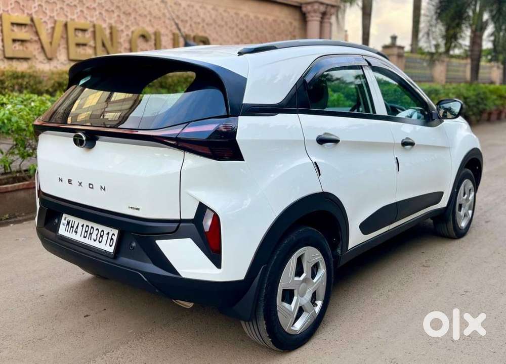 Tata Nexon, 2025, Cng & Hybrids