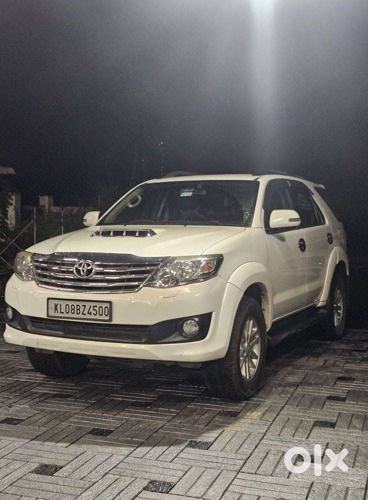 Toyota Fortuner 4x2 At 2.8 Diesel, 2013, Diesel