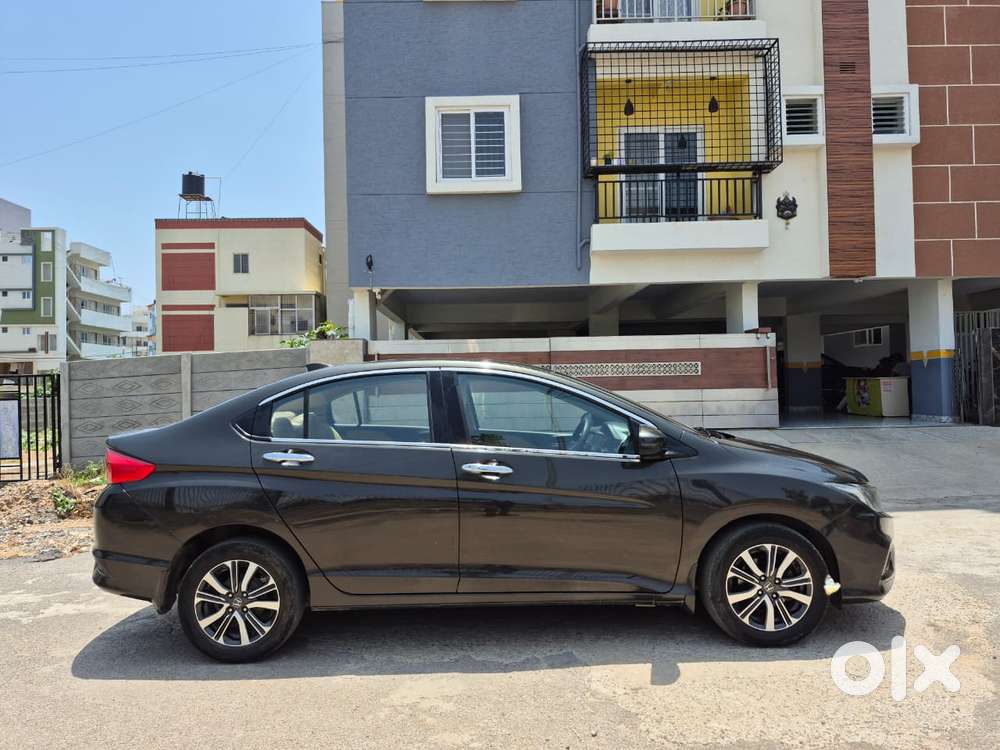 Honda City I-vtec V, 2017, Petrol