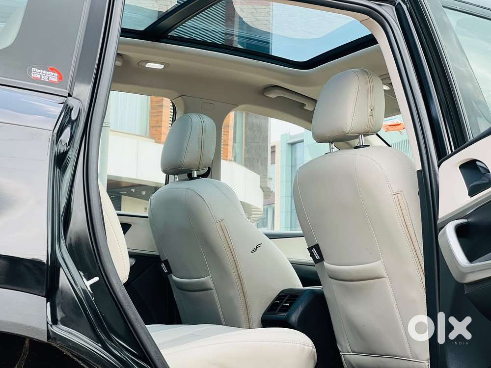 Mahindra Xuv700 2.2 Ax 5 Diesel At 7 Str, 2025, Diesel