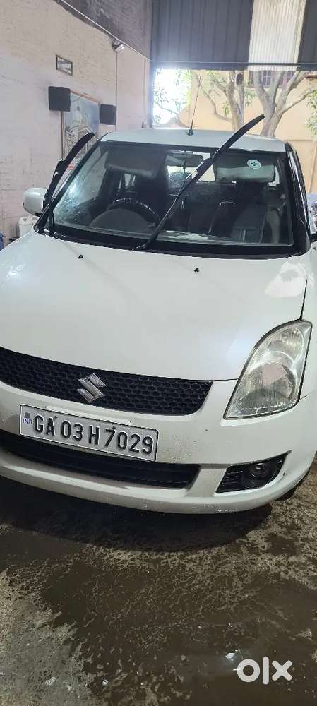 Maruti Suzuki Swift 2010