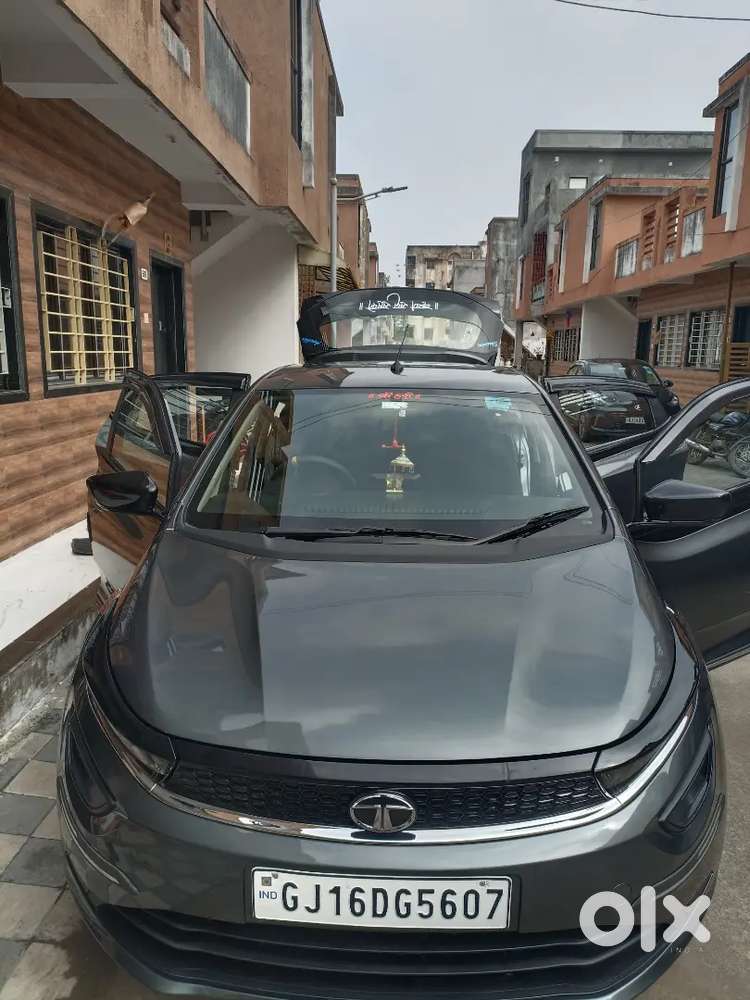 Tata Altroz 2022 Petrol 16000 Km Driven