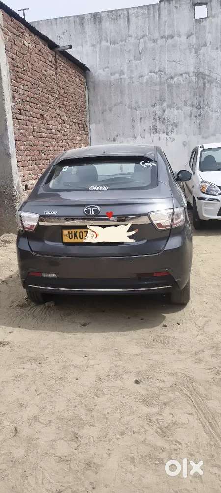 Tata Tigor 2025 Petrol 23000 Km Driven