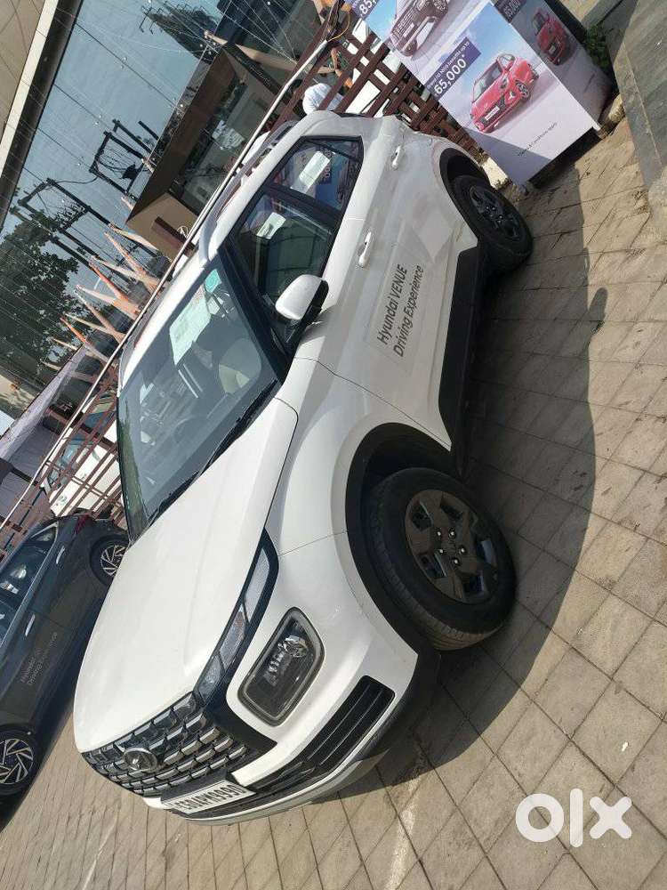 Hyundai Venue S Mt 1.2 Kappa, 2024, Petrol